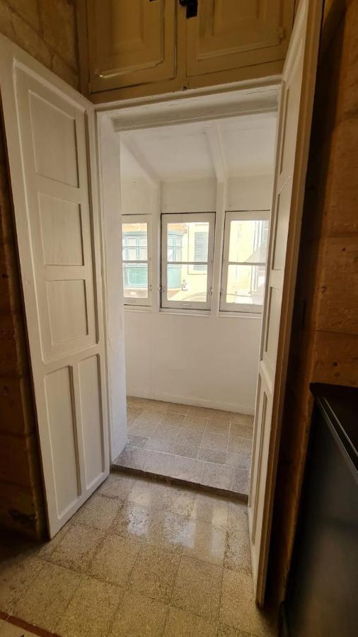 Bakers Hideout - Lovely 1 Bedroom Rental Unit Валета Екстериор снимка
